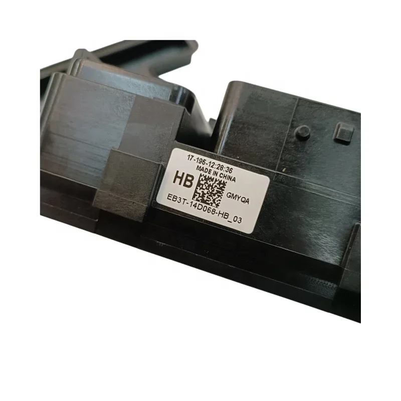 Auto Engine Fuse juncitonPanel Box Assy for For d Ranger T6 MK3 2.2L 3.2L