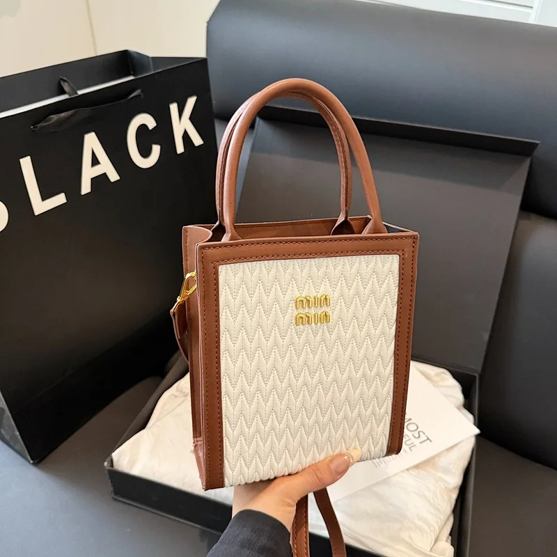 2025ミニスクエアバッグ 韓国風クロスボディバッグ レディース 高級トートバッグ 取り外し可能なコインパース付き