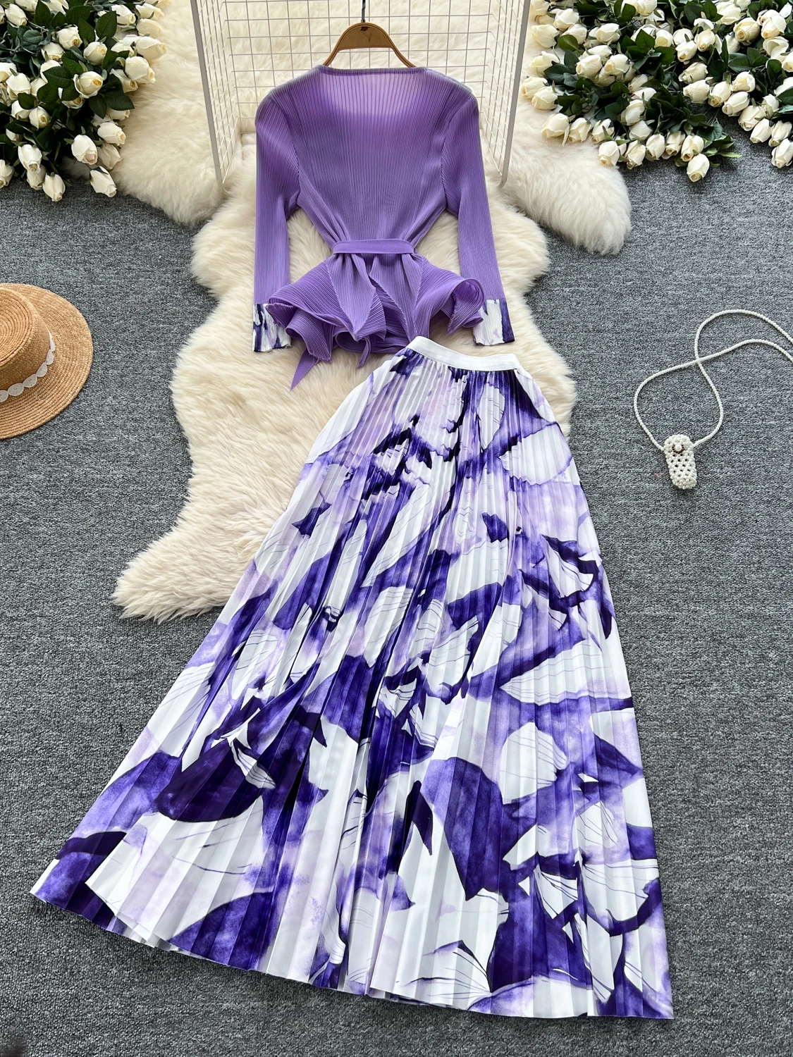 

Faionable Pleated Skirt with Print High Waist Flower Design Asymmetrical Waist in High Quali Women's Clothing Set