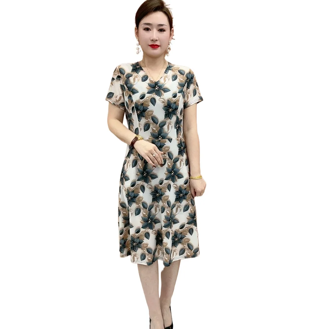 Middle Aged Mother Printed Dress With Fashionable V-neck Design Plus Size Clothing 2025 Casual Daily Loose Short Sleeved Dress