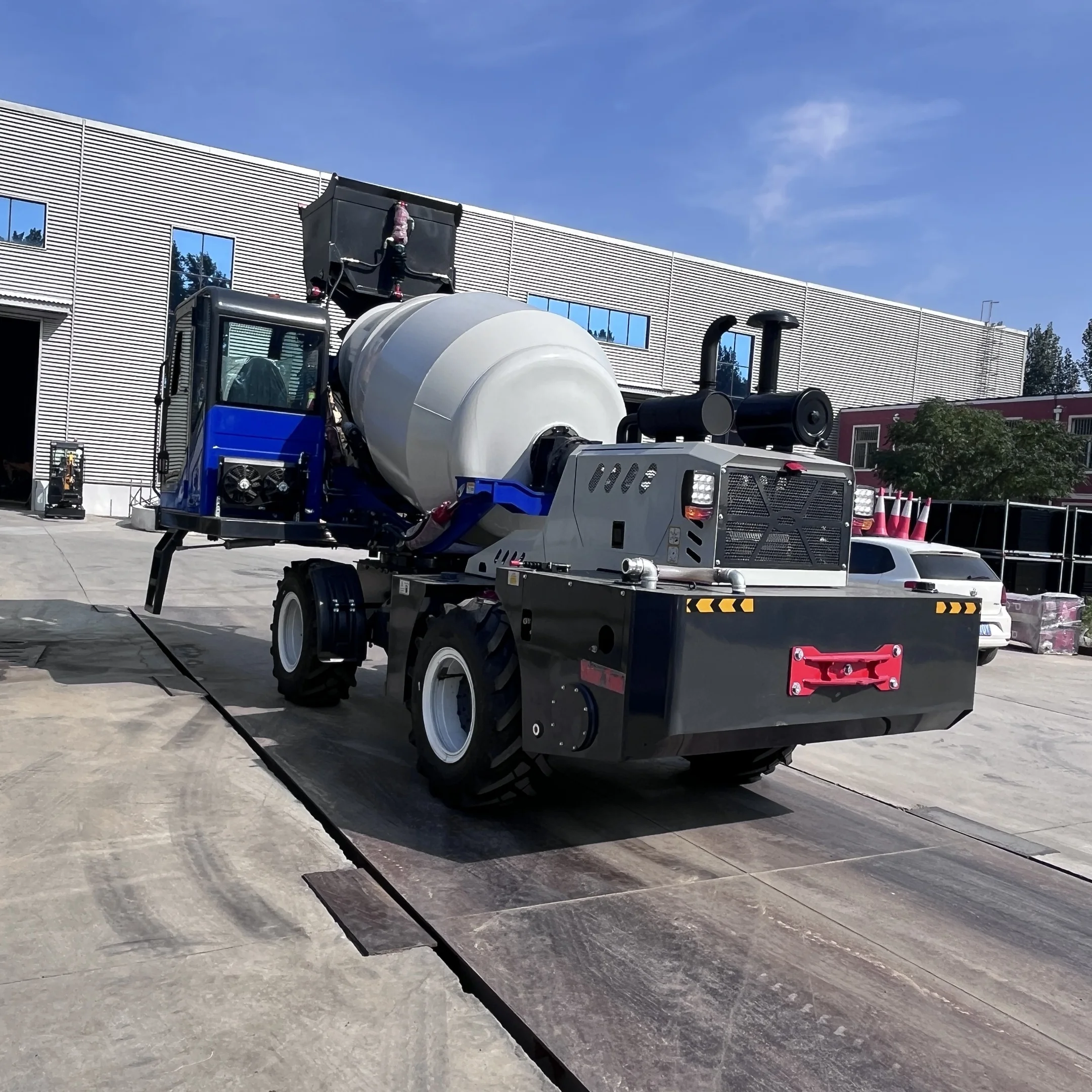 New concrete truck mixer 8 cubic meters 10 cubic meters concrete cement mixer drum truck