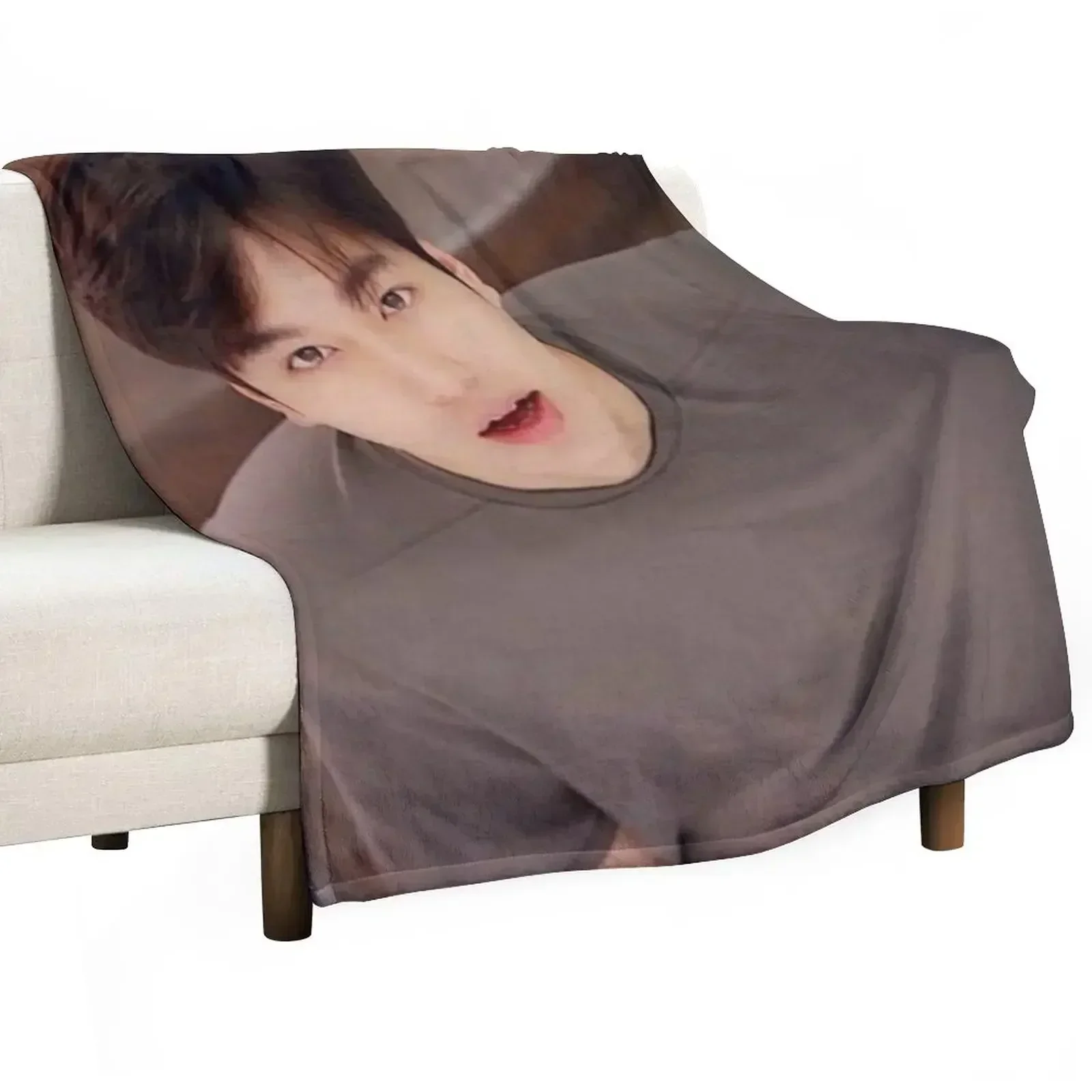 Lee Min-ho Throw Blanket Flannel Fleece Soft Warm Throw Blanket