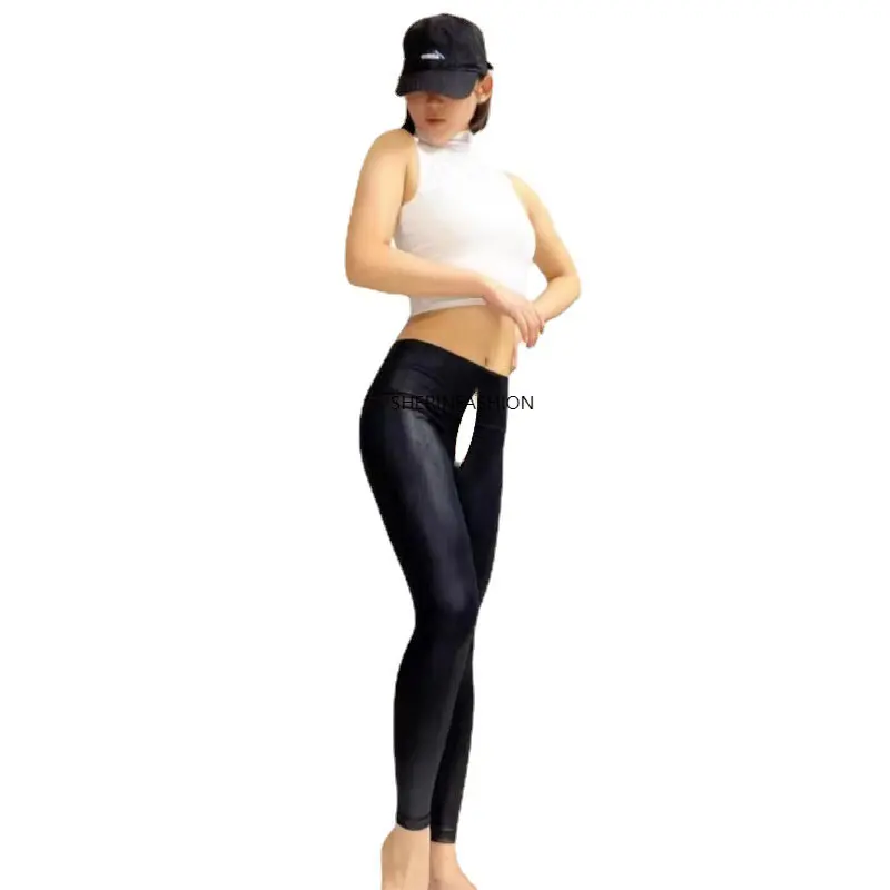 

Sexy Bright Imitation Patent Leather Leggings Hidden Open Crotch Pants Outdoor Sex High Waist High Yoga Exercise Fitness Pants