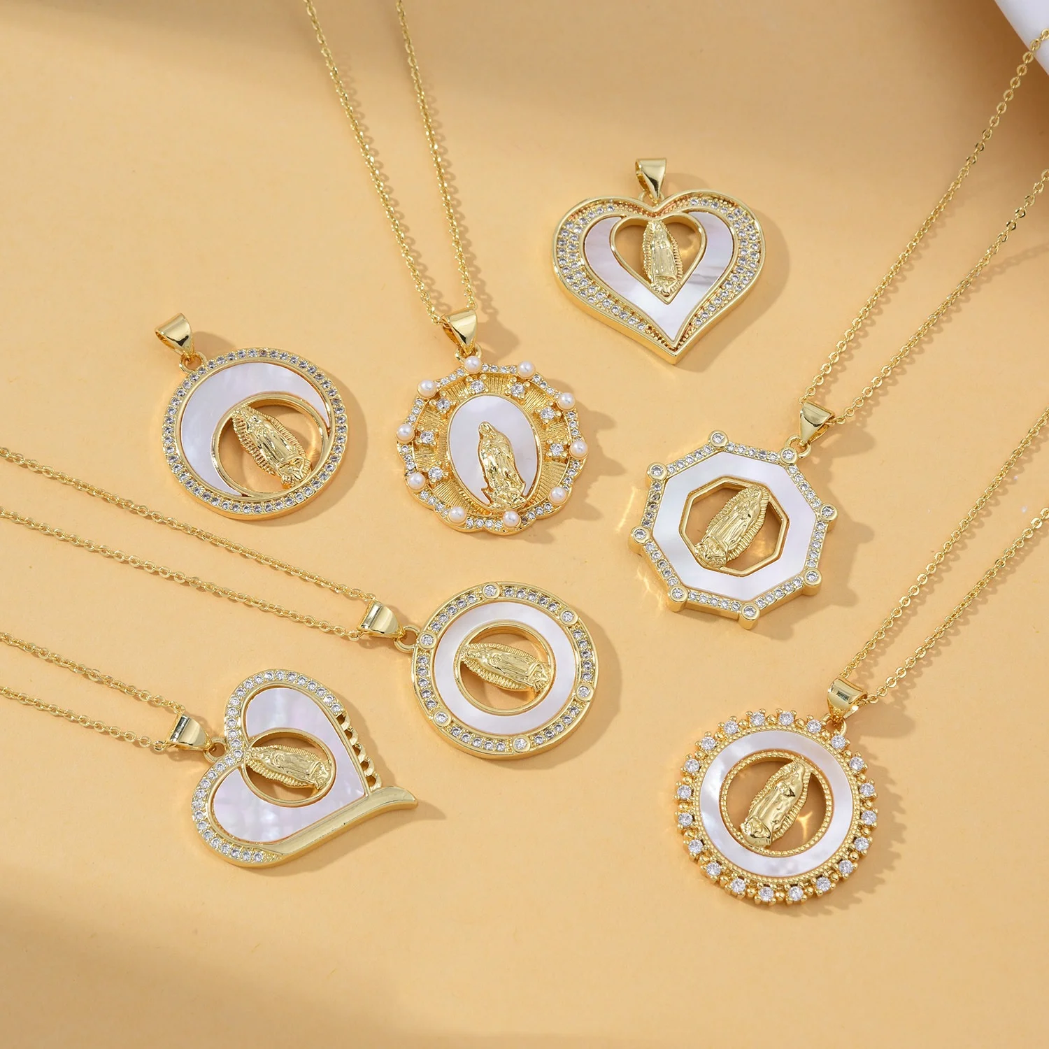 5pcs Europe and The United States Retro Shell Madonna Love Necklace Pendant Accessories DIY Jewelry Making Materials Wholesale