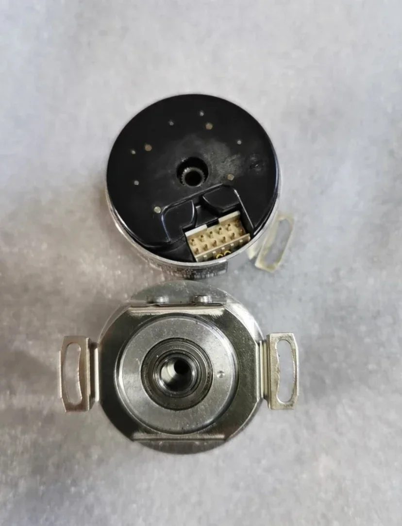 EQN1125 512 62S12-78 Used tested ok Encoder EQN1125 512 62S12 78