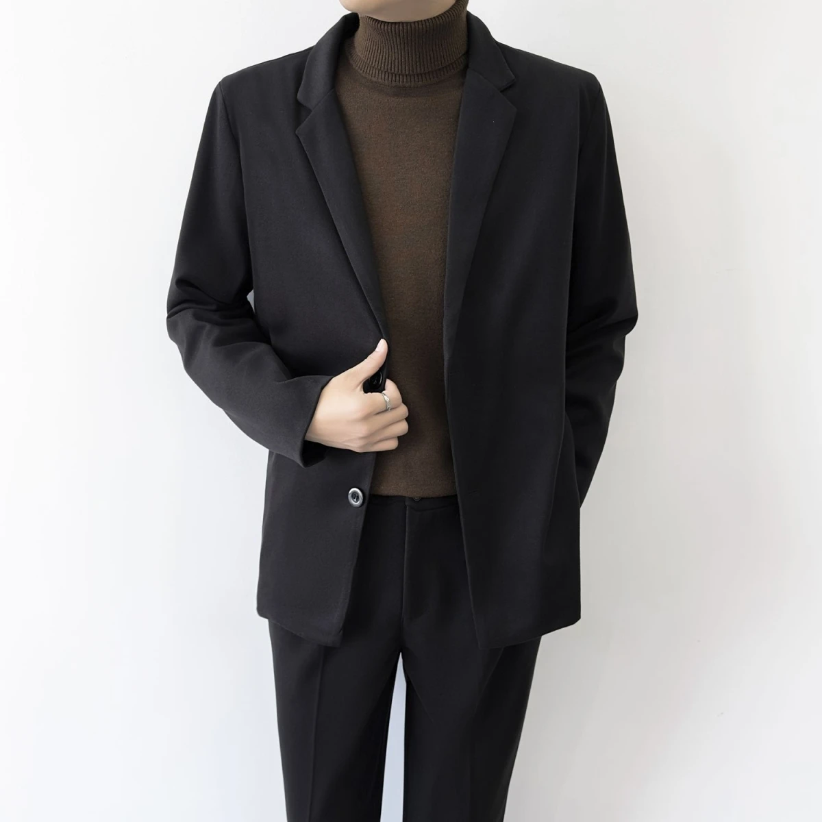 

Повседневная мужская куртка в гонконгском стиле 2024: модный свободный крой, универсальный костюм для весны и осени, из полиэфирного волокна