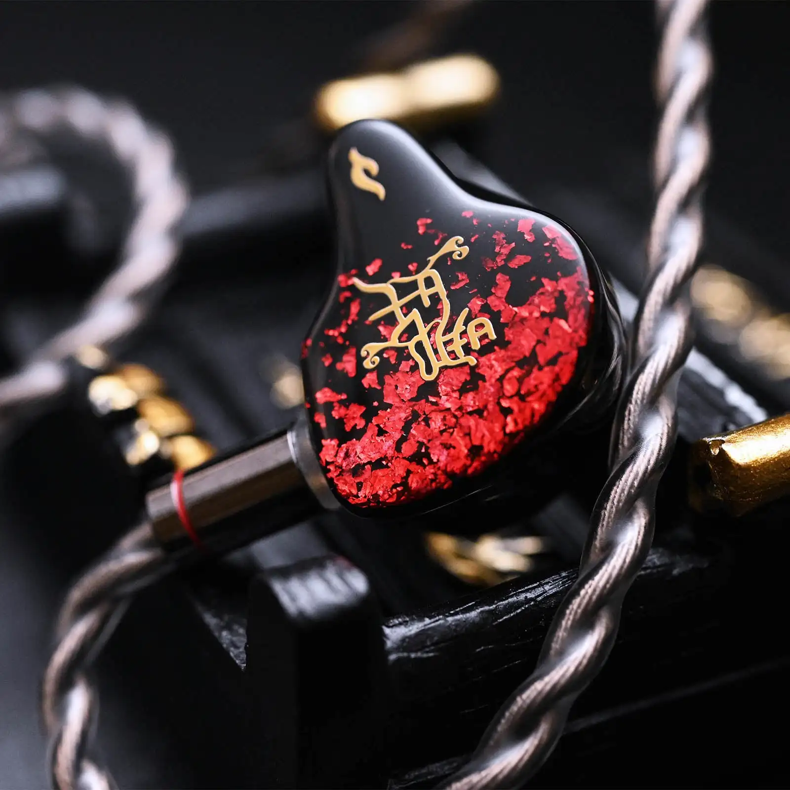 TANGZU NEZHA Earphones Monitor Earbuds 6BA + 1 PZT Hybrid Driver DJ Headphones Sport IEMs With replaceable plug 3.5/4.4mm