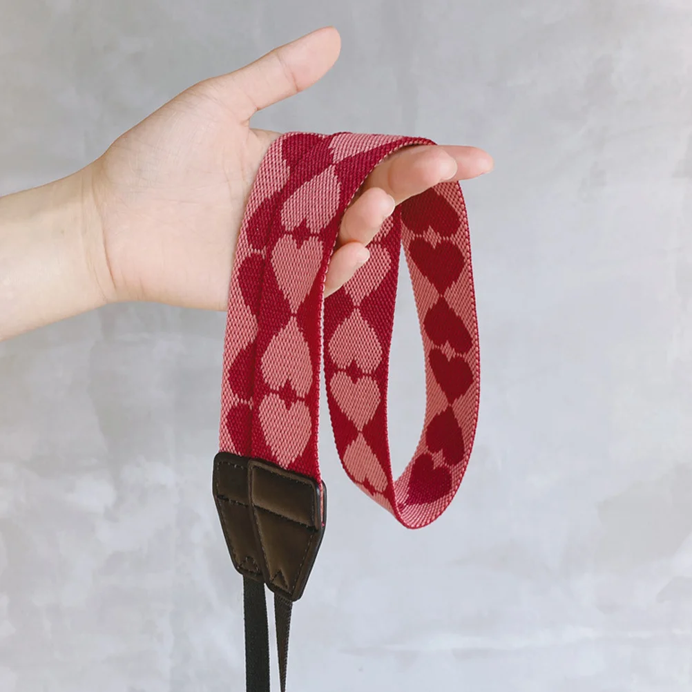 

Sturdy Decorative Camera Strap Adjustable Length Heart Design Neck Lanyard for Women Men Travel Photography Camera Strap