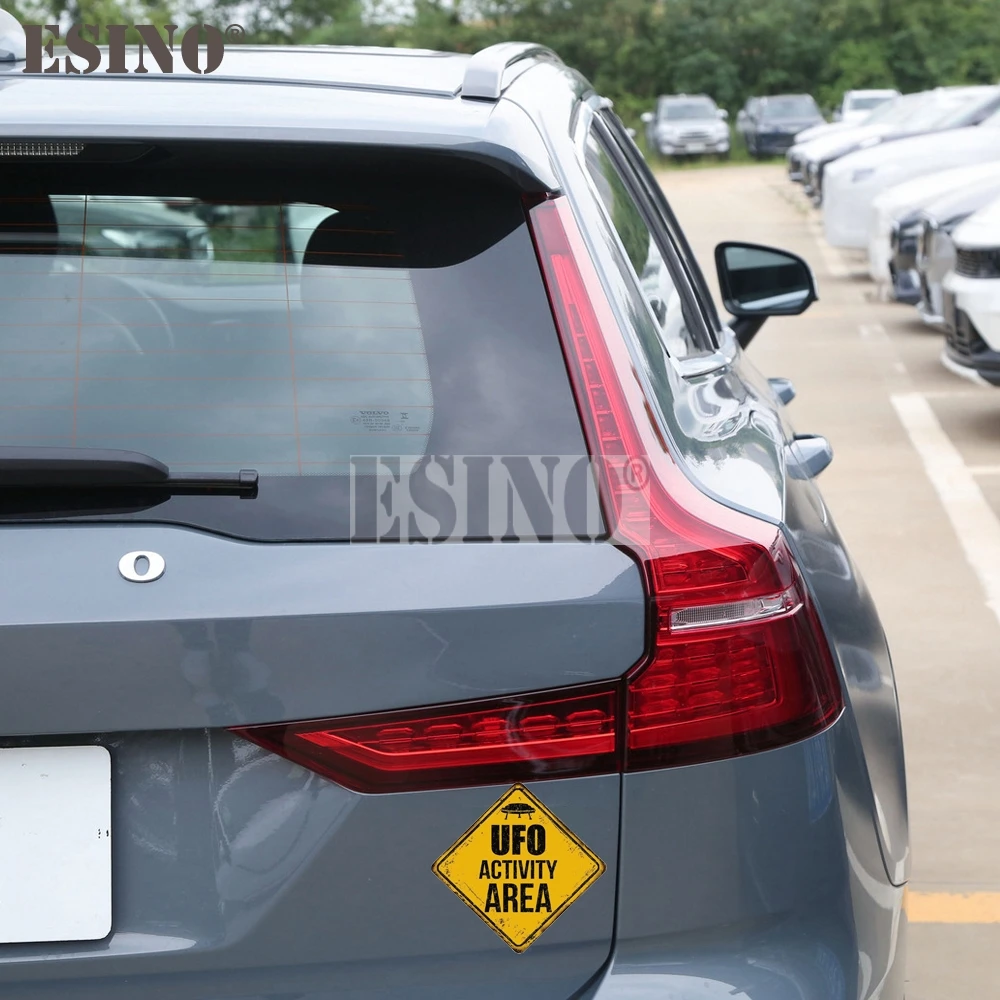 تصفيف السيارة الإبداعية مضحك منطقة تحذير 51 الغريبة UFO منطقة النشاط الكرتون البلاستيكية ملصق مقاوم للماء جسم السيارة ملصق نمط الفينيل #5
