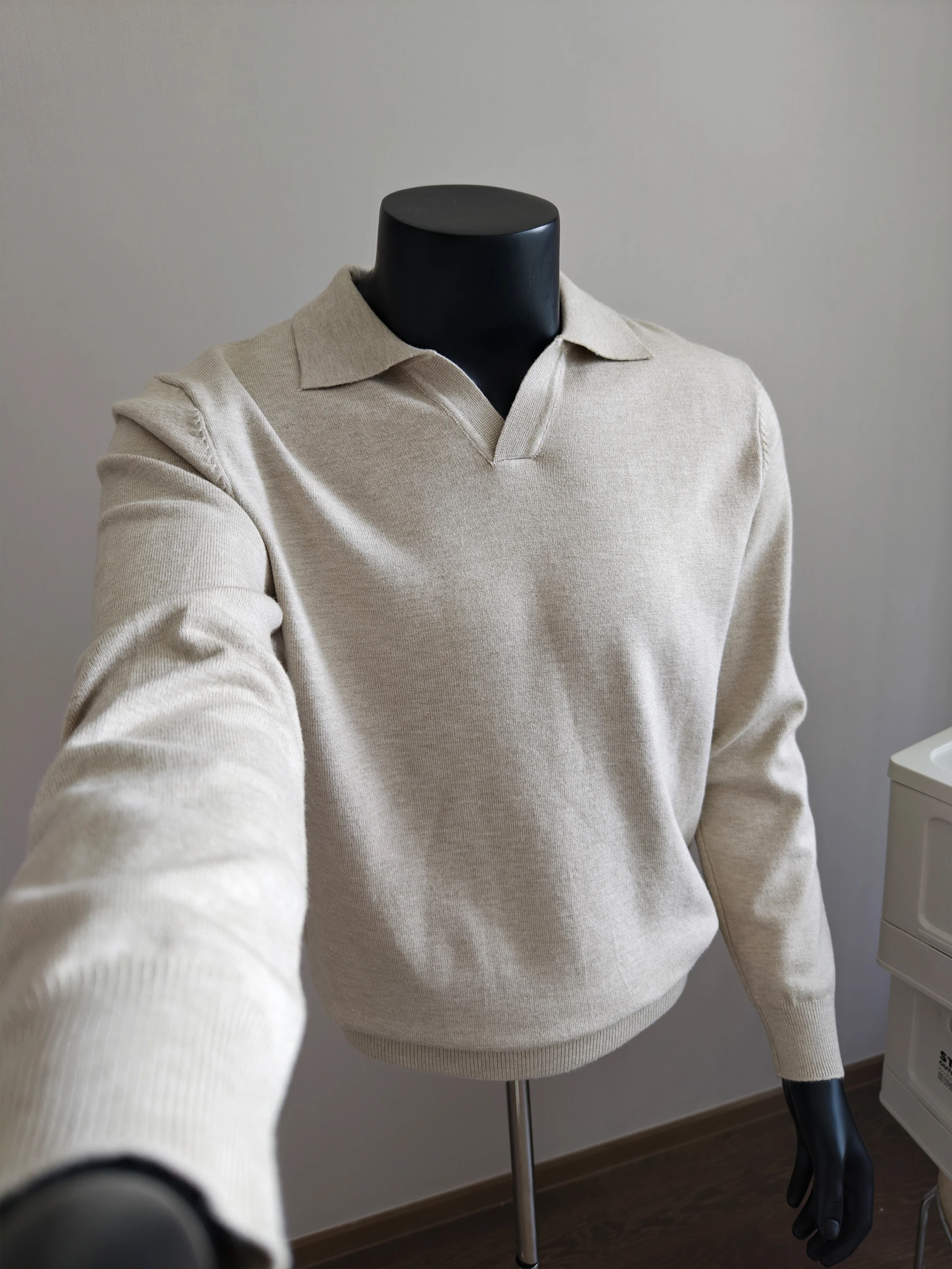 

Винтажный мужской свитер с кубинским воротником и V-образным вырезом, базовый слой, осень-зима, премиум-качество, новая модель 2025, повседневный стиль