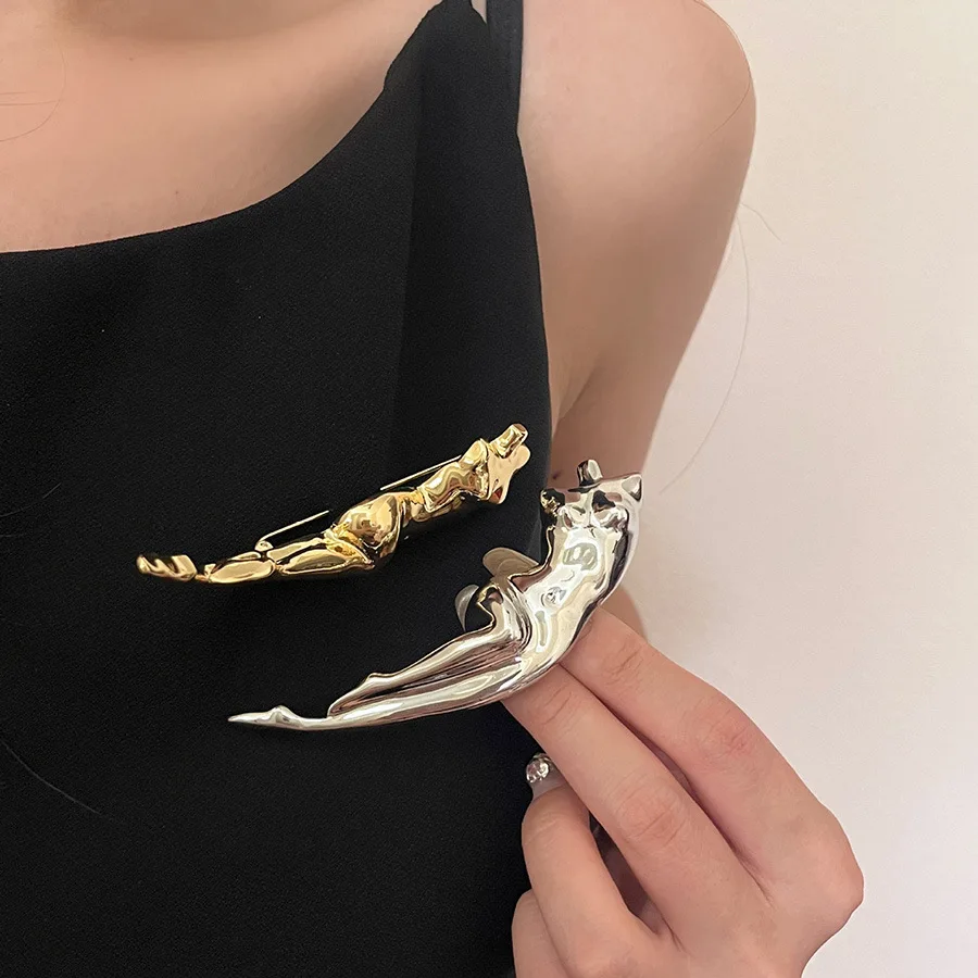 ZAA New Fashion Shiny Metal Body Shaped Sculpture Full Body Like Brooch