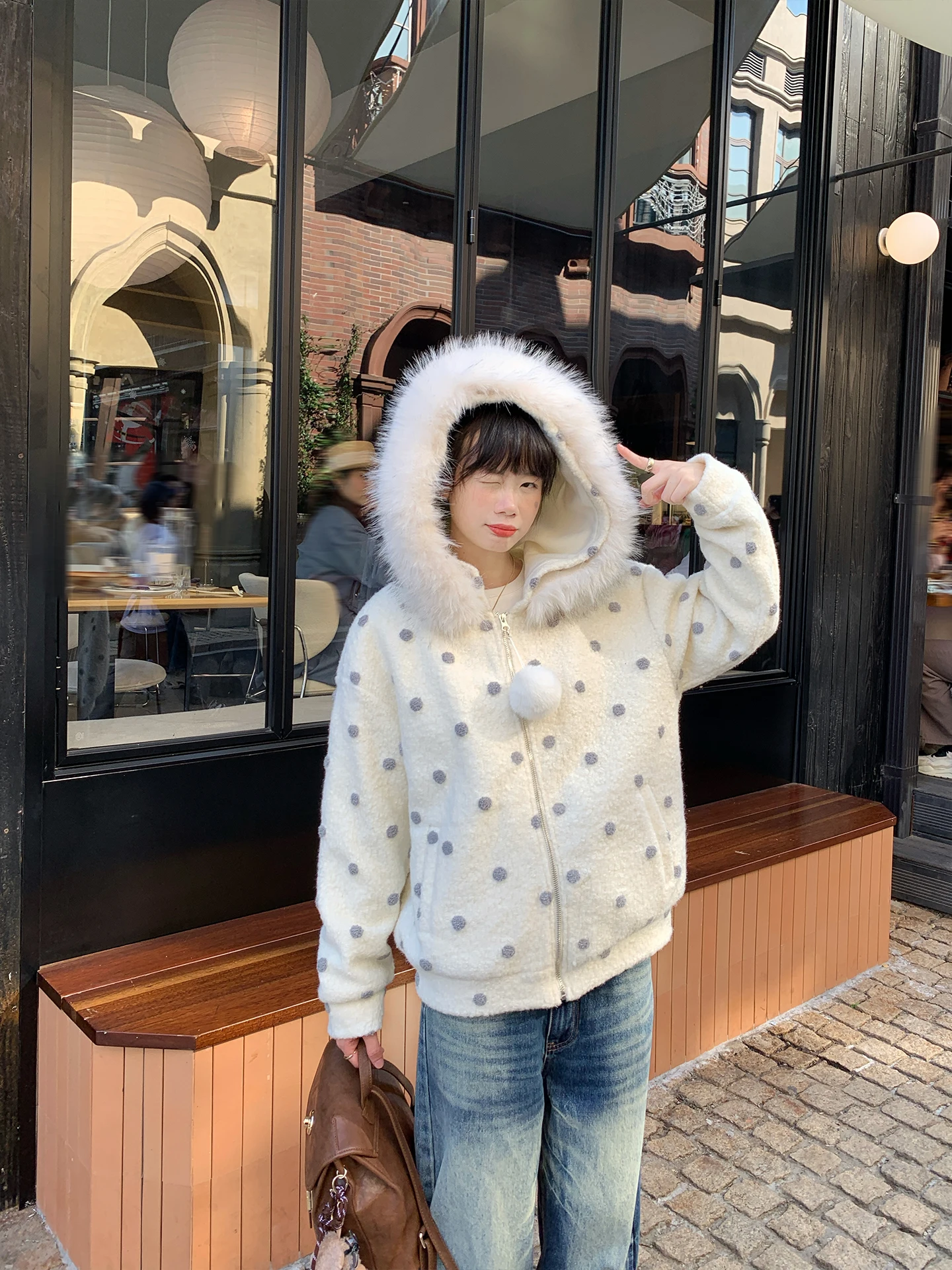 

Женский теплый топ FAN со съемным меховым воротником и капюшоном в горошек, новый зимний утепленный топ, корейский свободный крой