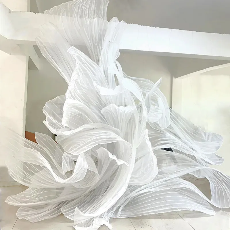 

Wedding Props Giant Yarn Floral Organza Streamers Wedding Hall Hanging Decoration Birthday Party Backdrop Decor Window Layout