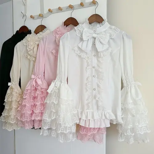 Camisa gótica y dulce lolita: blusa de manga larga con volantes para vestidos JSK, top de encaje de muñeca Kawaii con mangas abullonadas en rosa/blanco