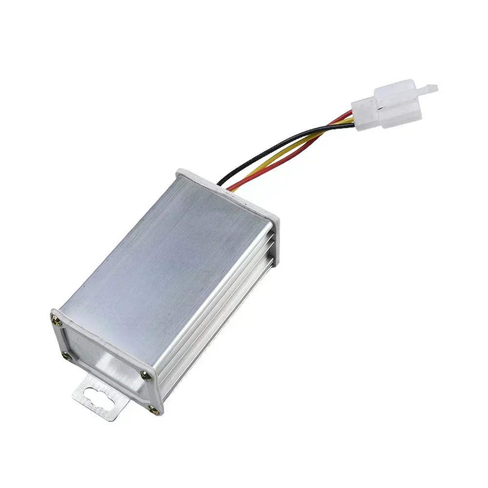 Robust DC Transformer Converts 36V 72V to Stable 12V Suitable for Electric Motorcycle Applications with Safety Features