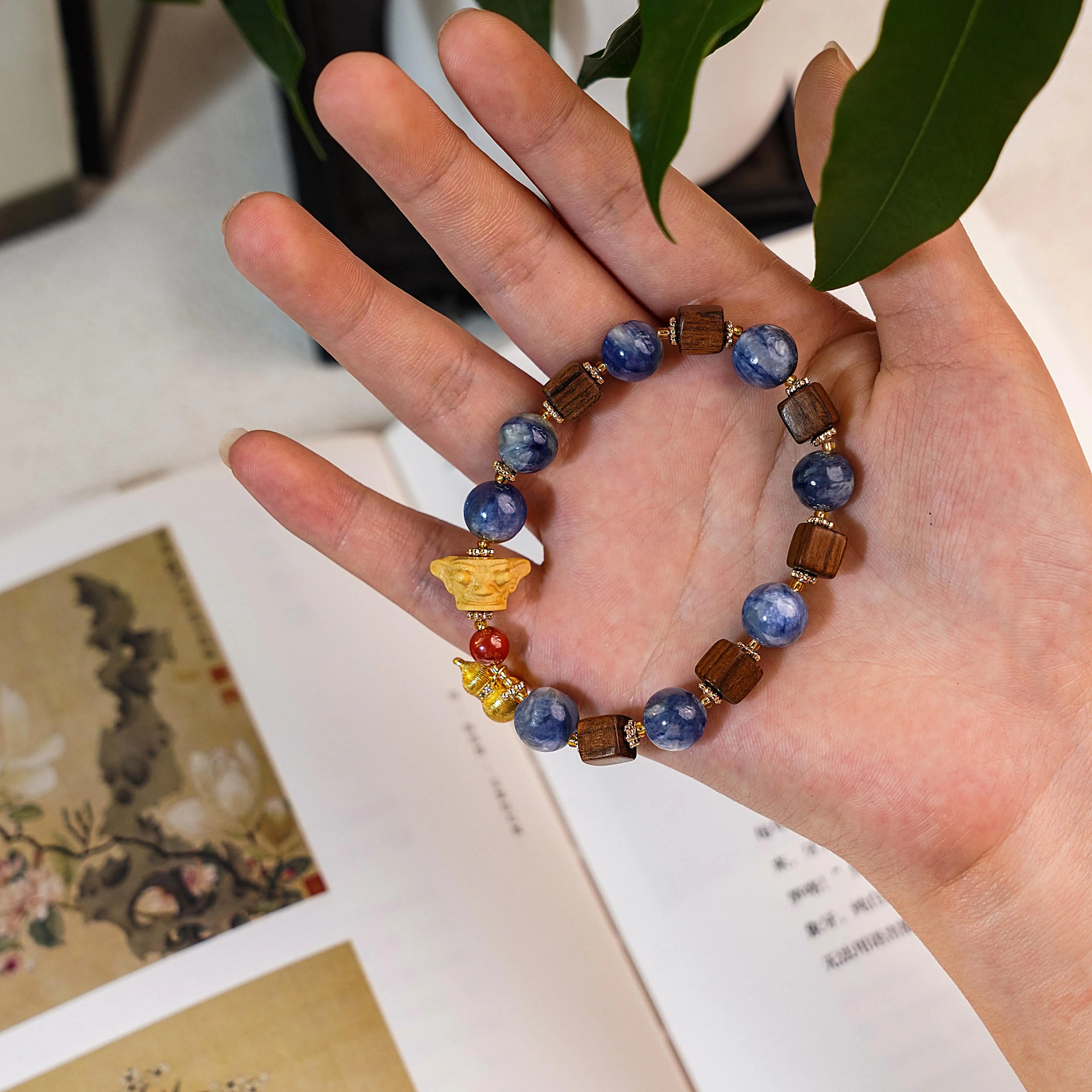 Bracciale con ametista blu e ametista a 3 stelle