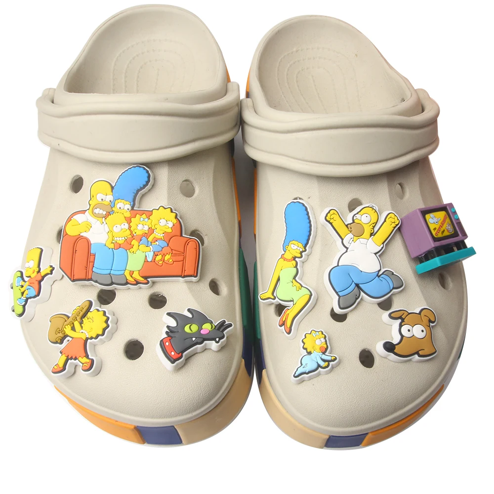 9 قطعة سيمبسون حجم كبير الأحذية سحر الكرتون ل إكسسوارات الأحذية Dreations للصنادل حذاء رياضة كلاسيكي تسد الاطفال هدايا عيد الميلاد