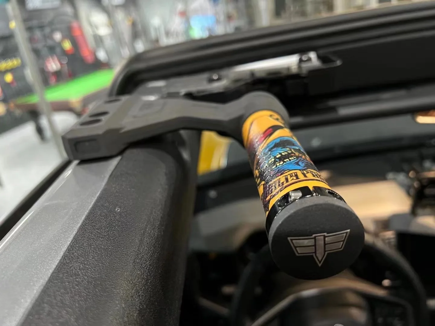 ل برونكو الجبهة عمود لف مقابض سقف السيارة المساعدة مقابض ل 2021 2022 فورد برونكو 2 و 4 أبواب أسود #3