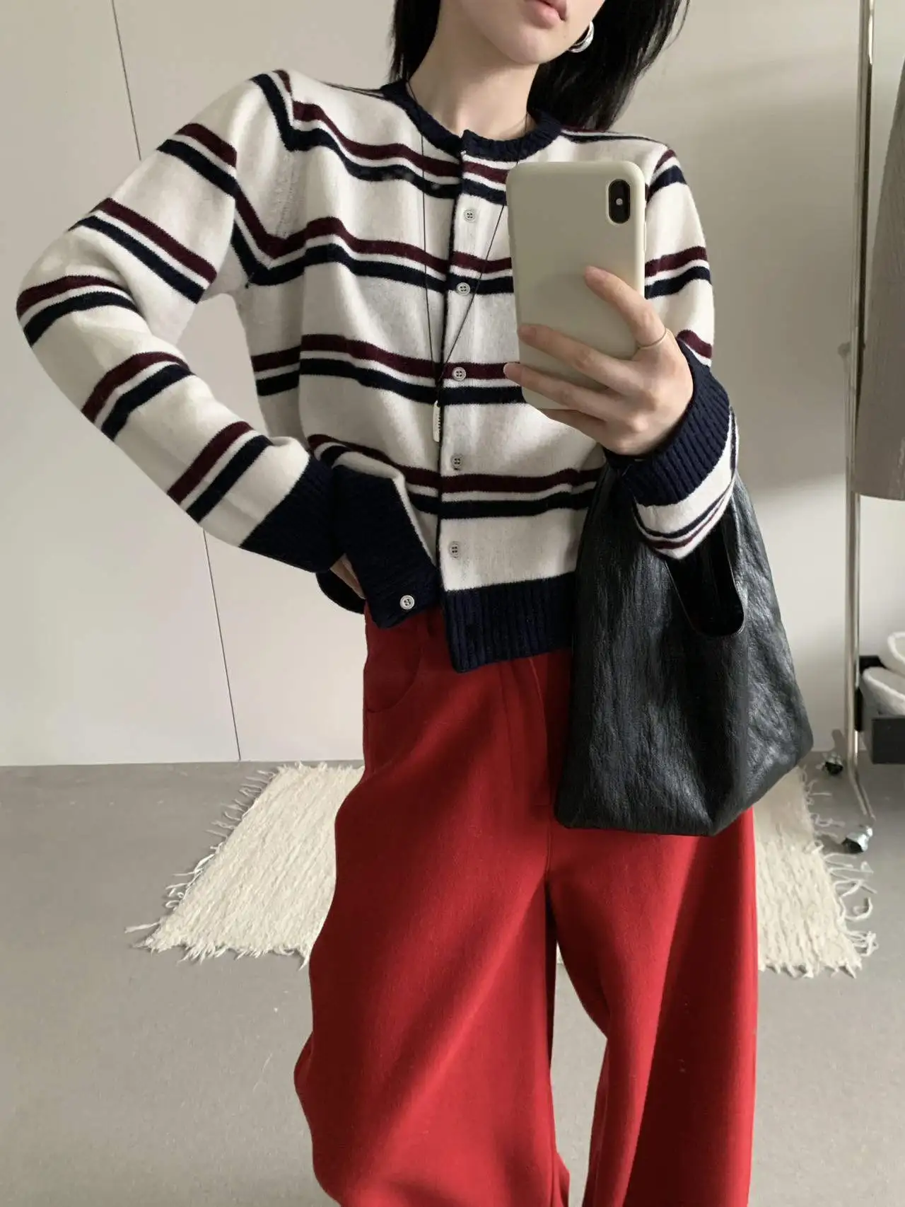 

Retro round Ne Striped Fine Merino Wool Lightweight Soft Autumn Winter Knitted Sweater Comfortable Korean Sle Long Sve...