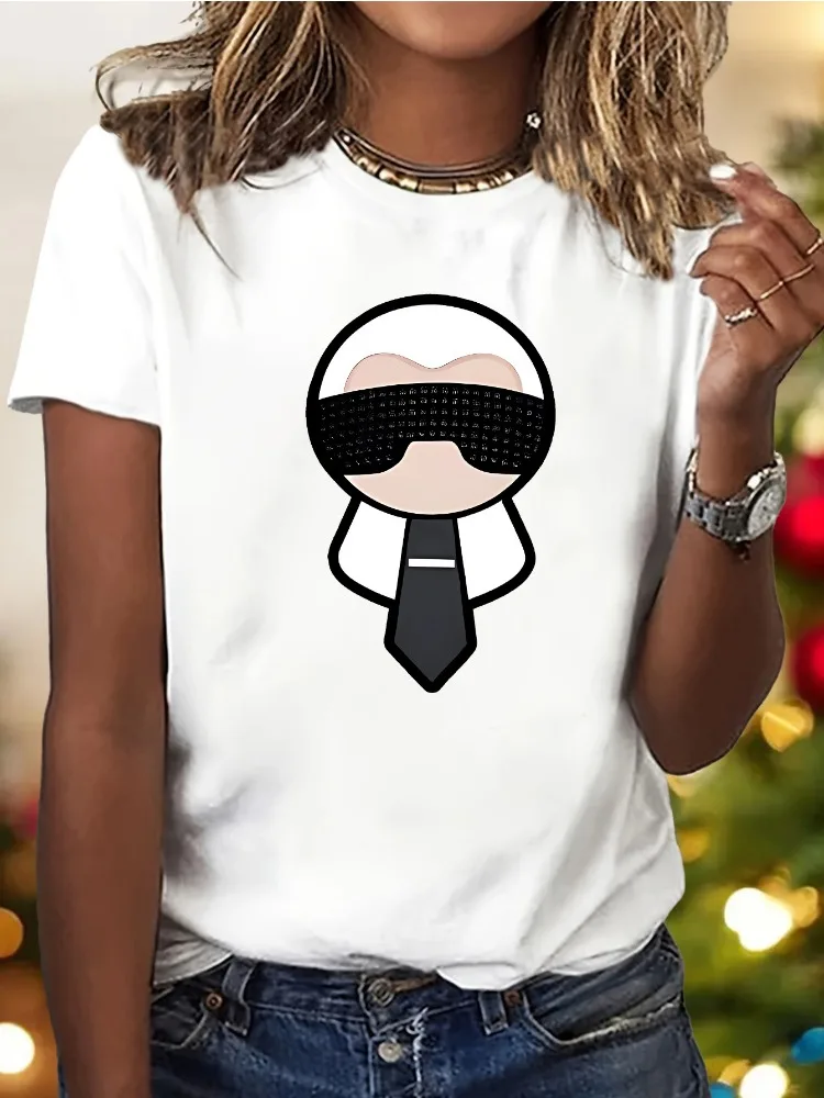Cartoon Art Alphabet Print Women's Casual Short-Sleeve T-Shirt Round Neck Loose Fit Fashionable Design Must-Have for Shopping