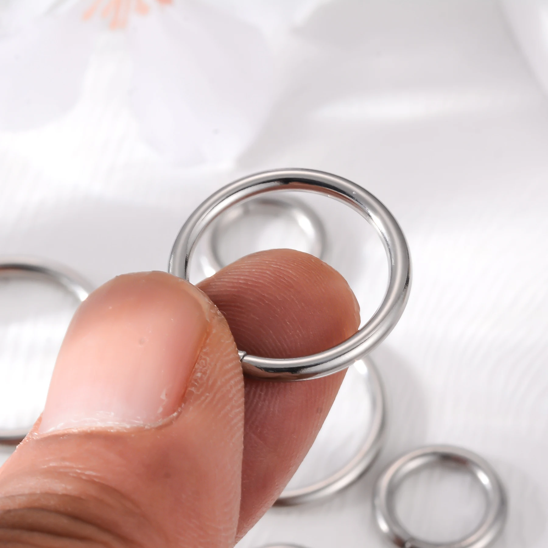 50 Stück Edelstahl-Ösen, offene Ringform, Durchmesser 12 mm/20 mm, Verbindungselemente für die Herstellung von Schmuck im DIY-Stil. – Detail 6