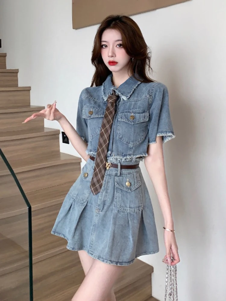

Sweet Cowboy Set Collar Short Sleeved Cowboy Top High Waist A-line Pleated Skirt Korean Style College Style Two-piece Set New