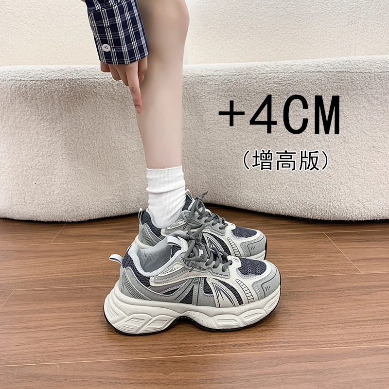 

Sports shoes for women in the spring and autumn of 2026, new super popular and versatile anti slip casual women's shoes, soft so