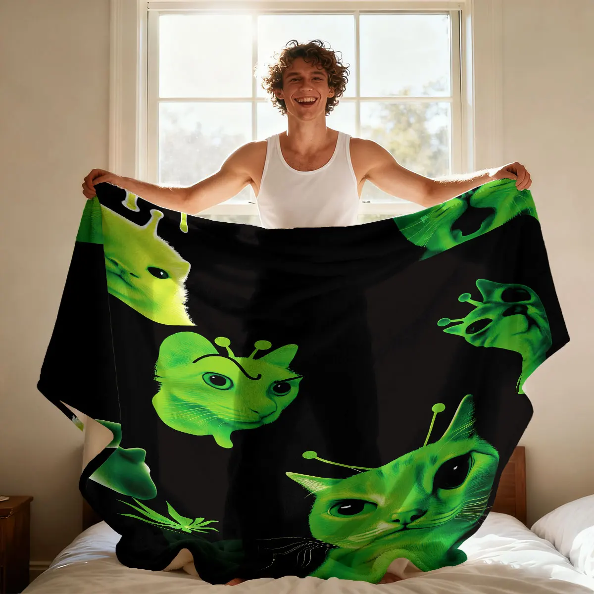 1pc Funny Alien Kitten Print 230 Flannel Blanket In Multiple Sizes, Soft And Comfortable Nap Blanket, Machine Washable