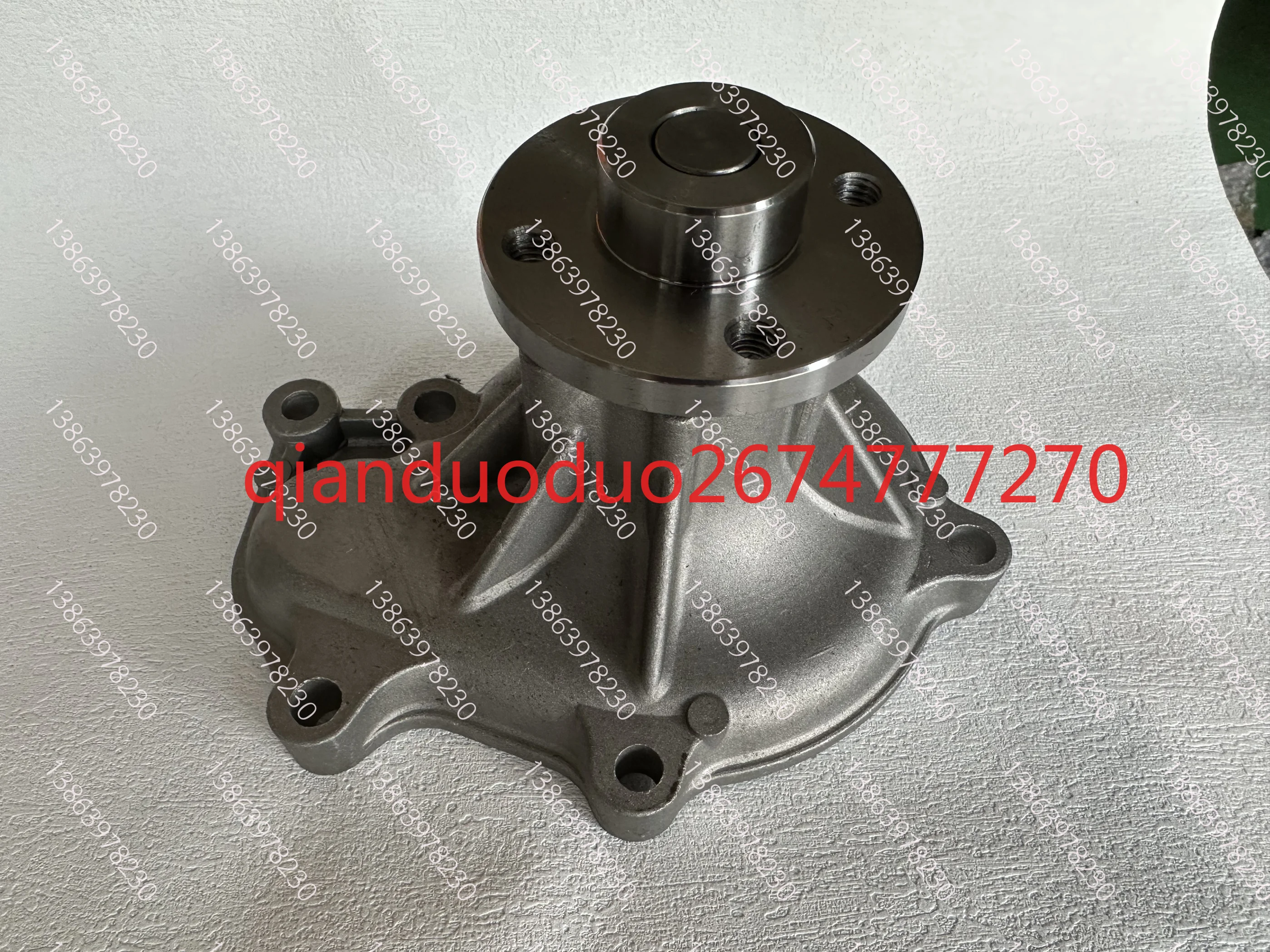 Pompa wodna silnika wózka widłowego V3300/V3600 Pompa wodna silnika