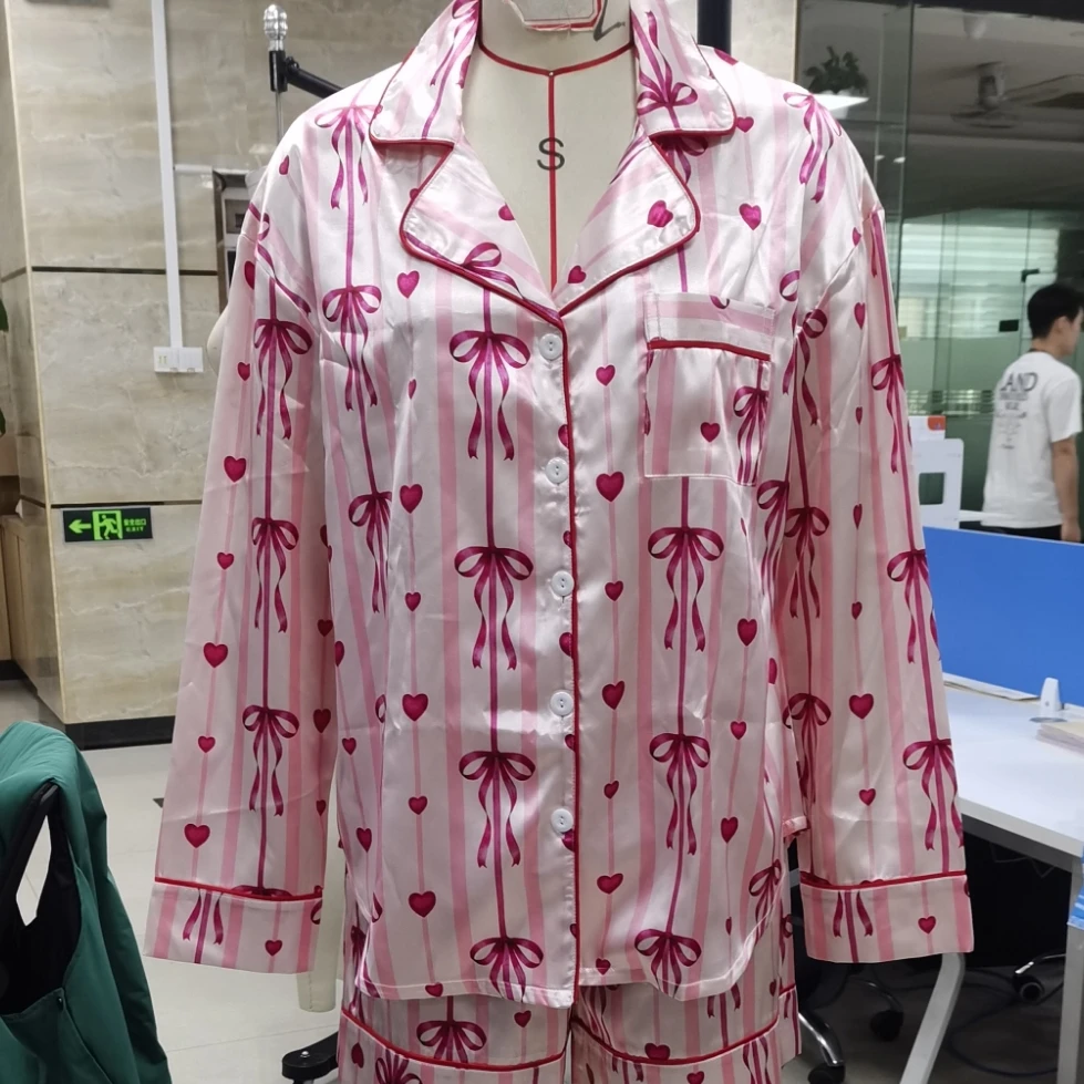

Women's Valentine's Day Pajamas Set, Heart Bow Print, Button Up, Long Sleeve Lapel Tops and Shorts, Lounge Wear, 2 Pcs Set