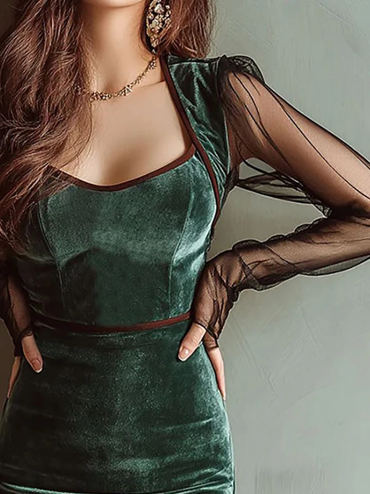 

Elegant Vintage Emerald Velvet Women Cocktail Dress Square Collar Sheer Mesh Long Sleeve Bodycon Dress Chic Evening Midi Dresses