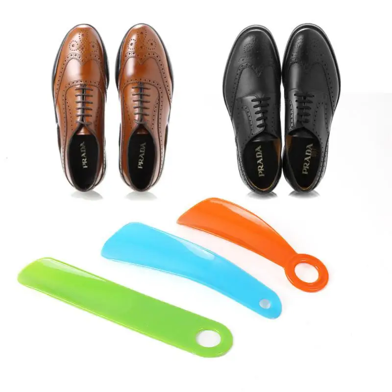 Cuerno de zapato profesional con mango de plástico, elevador de zapatos largo, Flexible y resistente, con forma de cuchara, 1 unidad