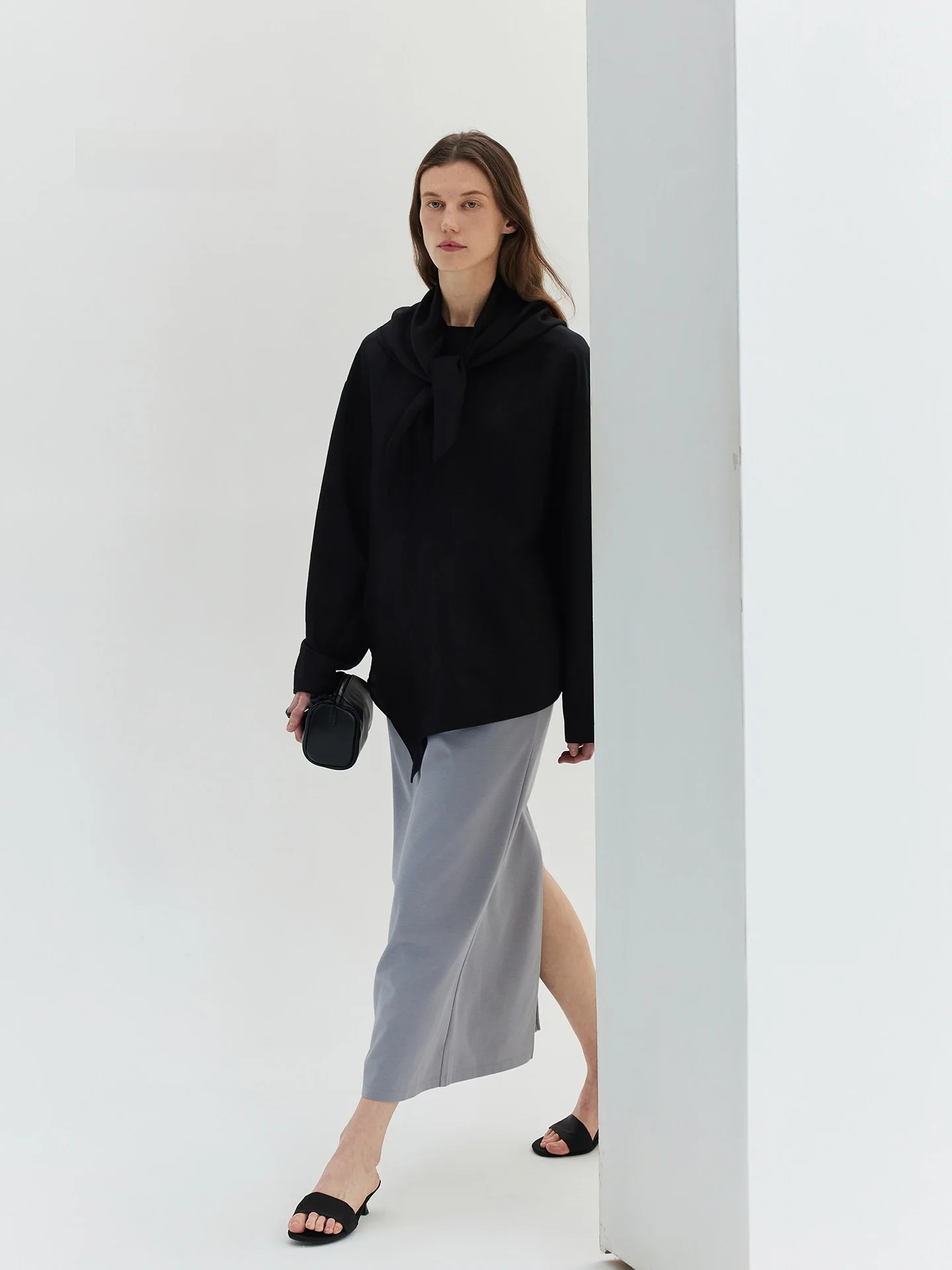 

Женская свободная блузка WUUO с круглым вырезом, длинными рукавами, асимметричным подолом и съемным шарфом, в стиле lazy chic, модная повседневная блузка