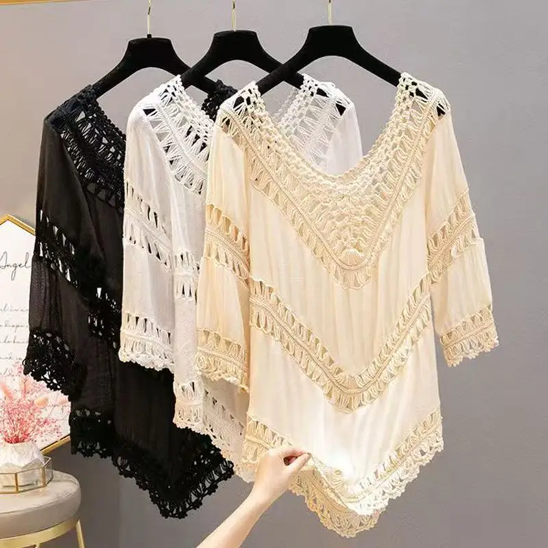 

Sunscreen Clothes Women Blouse Spring/Summer Sexy Hollow Loose Beach Top Solid Color Black White Chiffon Shirt
