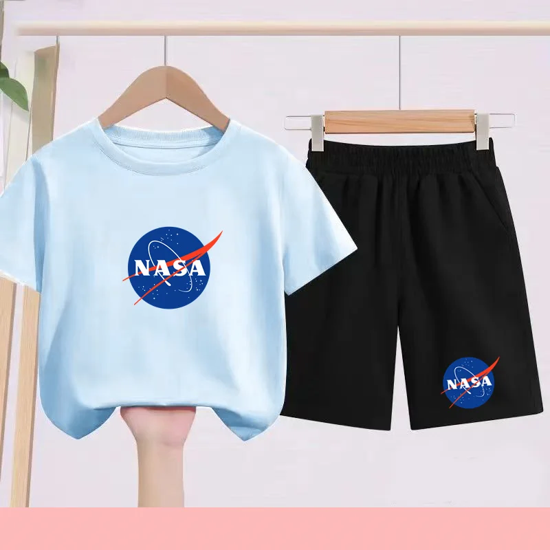 

Children's Sportswear Set for 3-13 Years Old, Casual and Fashionable T-shirt + Shorts Set, Breathable and Quick-drying Style