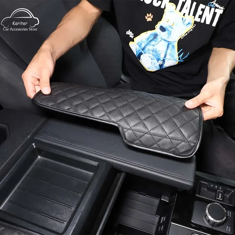 

For Toyota Tundra 2022 2023 Leather Black Car Seat Center Armrest Box Protective Cover Car Accessories