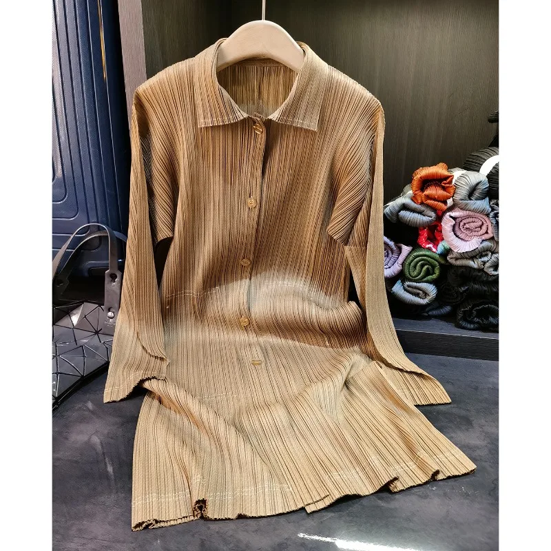 

Miyake Pleated Retro Jacket Plisse 2026 Spring New Loose Temperament Versatile Single-breasted Lapel Long Cardigan Blouse Female