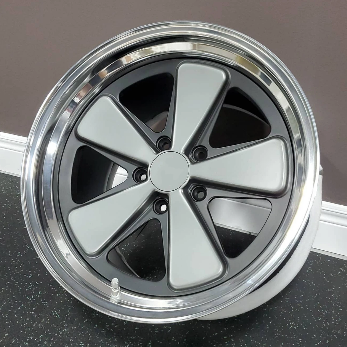 

Колеса Bku из трех частей для Porsche 996 993 Coupe 911 930 986 997 Turbo 17 18 19 дюймов, обод на заказ, пятиспицевое колесо из сплава 5x130