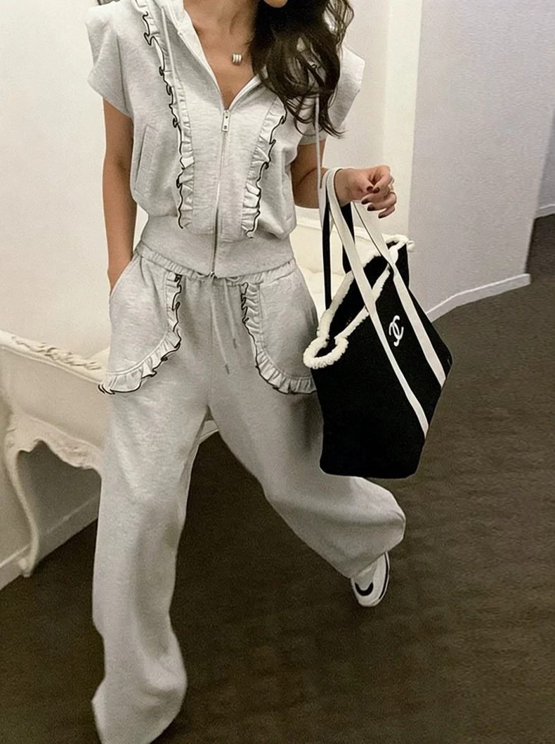 

Women's Hooded Zipper Waist Cinched Sweatshirt Set with Wood Grain Long Pants High Waist Straight Leg Summer Fashion