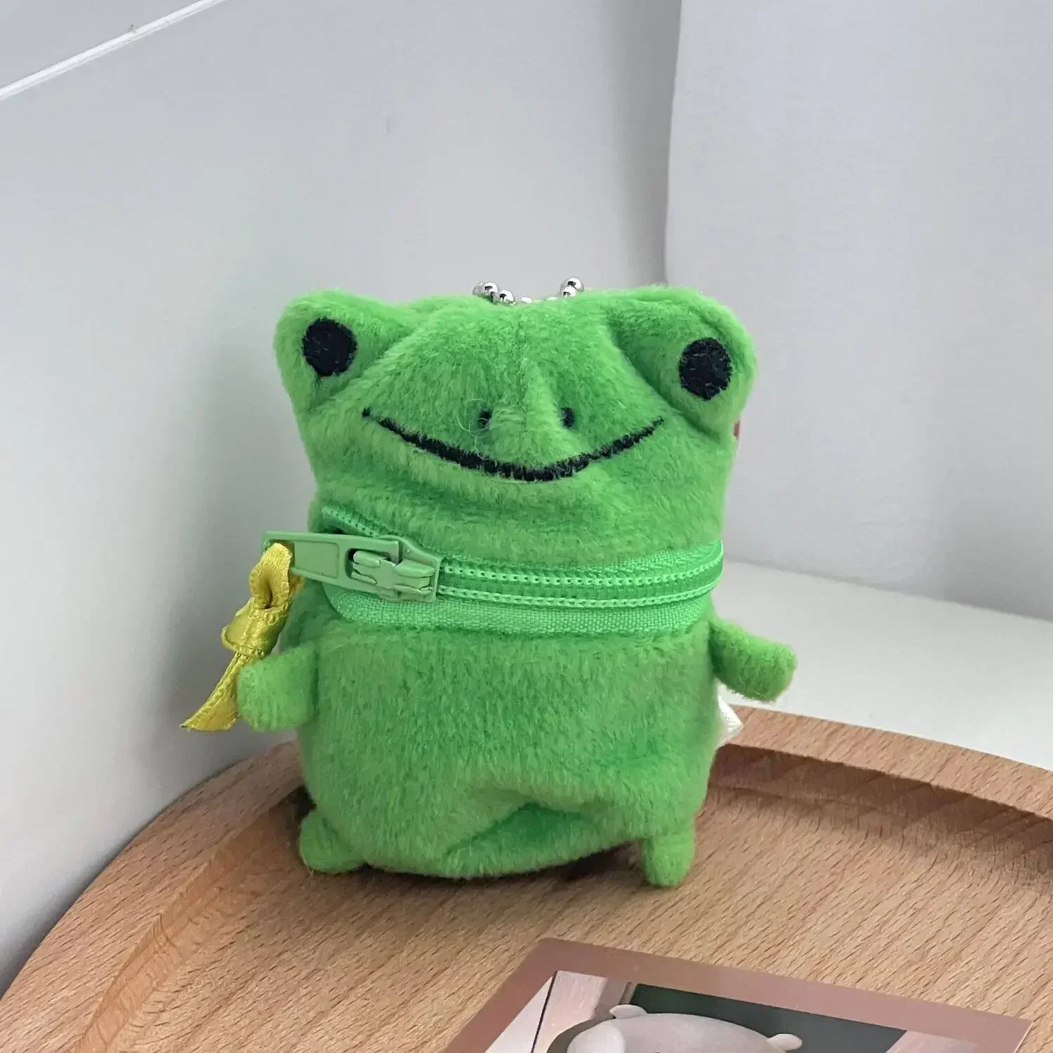 Niedliche Tier-Plüsch-Mini-Geldbörse Schlüsselanhänger Frosch Hund Hase Bär Huhn Schaf Taschenanhänger Kleine Reißverschluss-Geldbörse Schlüsselring Geschenk – Detail 7