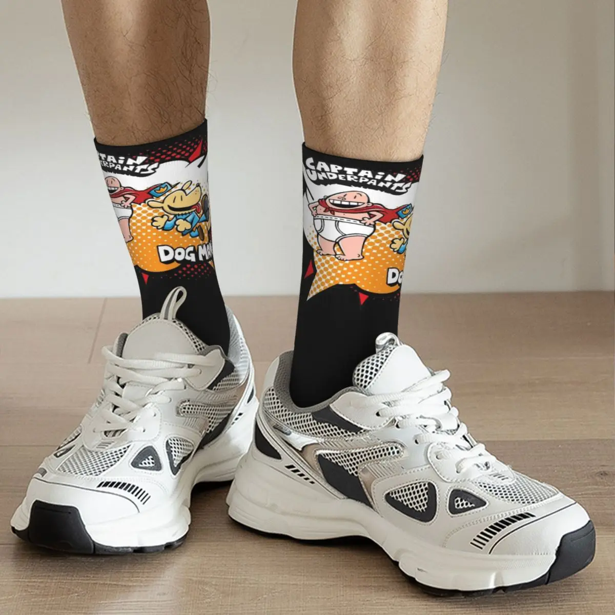 Gemütliche Unisex Socken Kapitän und Hund Kerl Merch super weichen Hund Mann Comic Sport Socken die ganze Saison