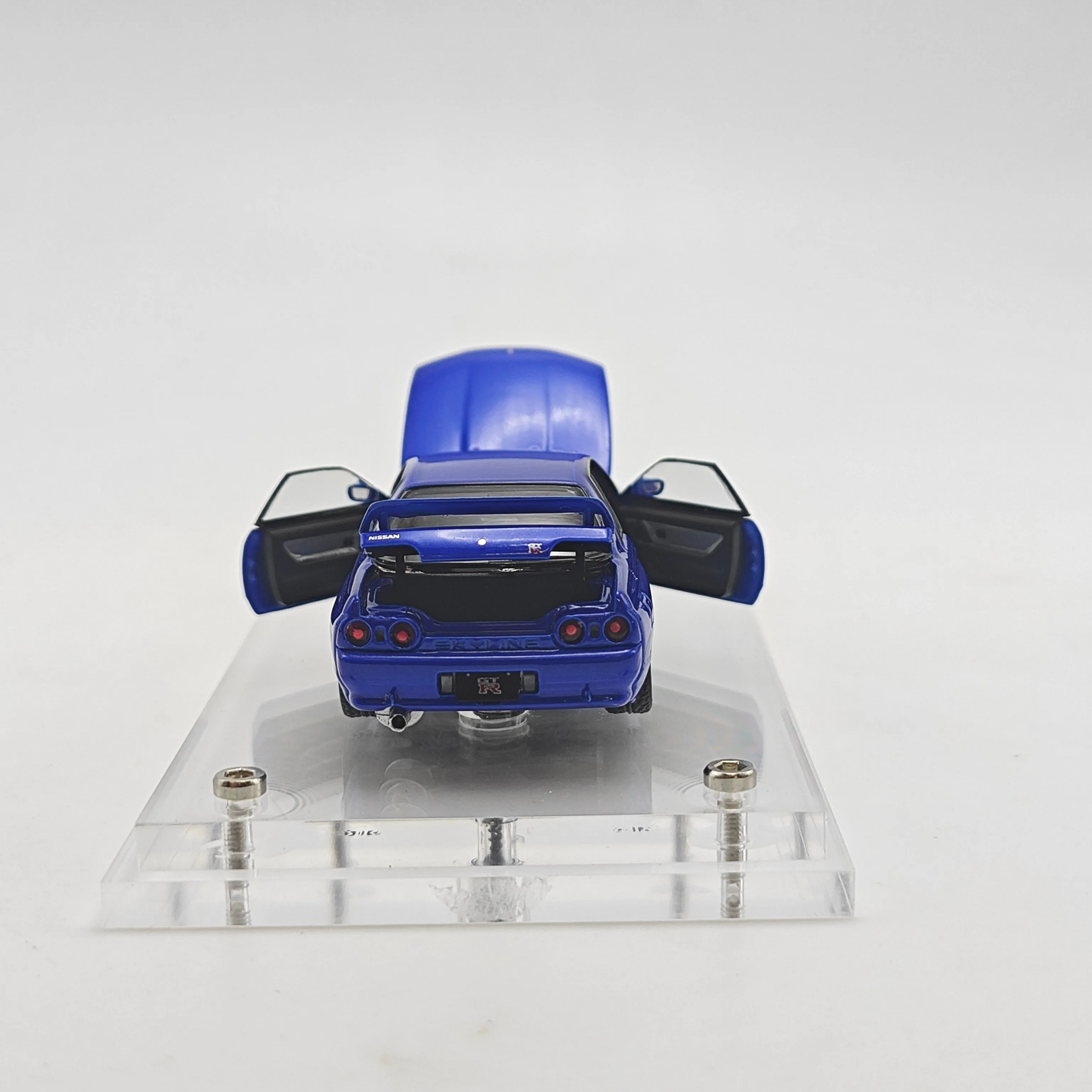 FH 1:64 R32 S-Tune Model samochodu z odlewu stopu, w pełni otwierany