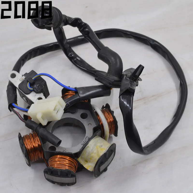 Motorcycle engine stator coil is suitable for Honda Lead 90 Joker 90 CUB EZ 90 SCX 90 SRX 90 2-stroke magneto coil 5+1.