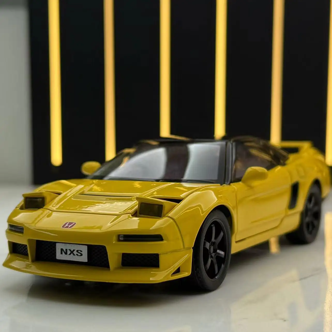 1:32 JDM Honda Acura NSX NA1 Supercar Alloy Car Model Sound and Light Pull Back Children\'s Toy Collectibles Birthday gift