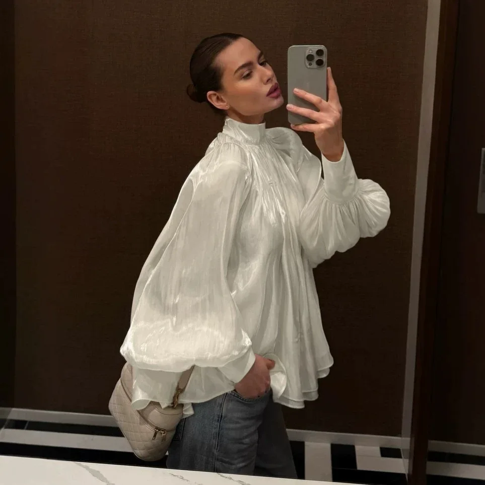 

Casual Chic Satin Women Blouses Long Lantern Sleeve Loose Shirts Fashion 2026 Spring Summer Elegant Women Holiday Tops