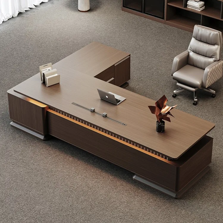 

A Combination Of Light Luxury Executive Desks, High-end Office Furniture, Office Desks, And Simple Executive Desks And Chairs