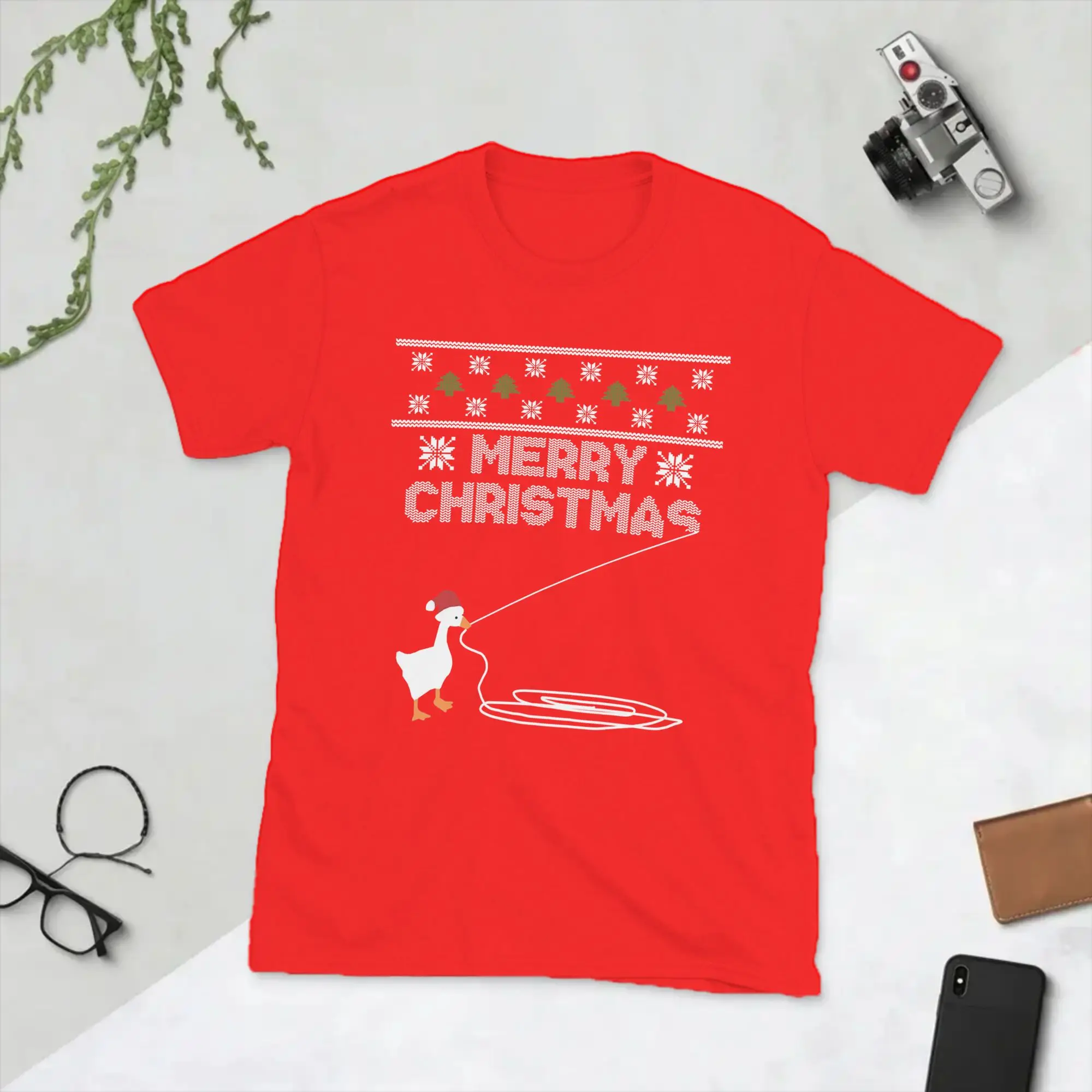 Christmas Untitled Goose Montage T-Shirts for Men  Funny 100% Cotton Tee Shirt Round Collar Short Sleeve T Shirts Gift Idea Tops