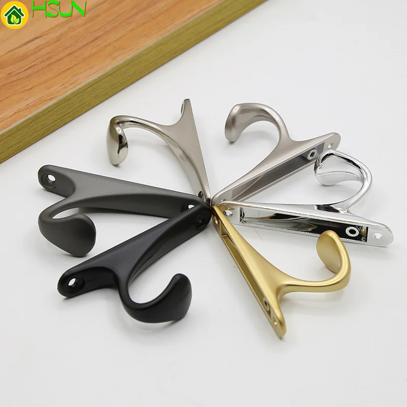 Рисунок 4 - металлический крючок для одежды