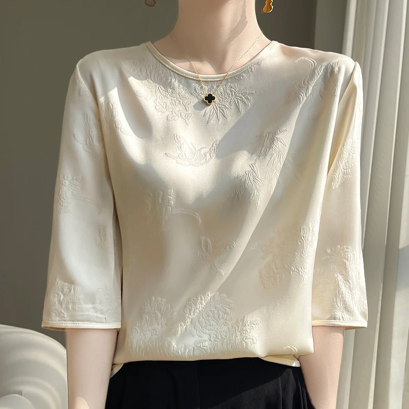 

New 2023 Silk Embroidered Shirt Women's round Neck Midi Sleeve Loose Top Acetate Satin Fabric Chinese Style Fashion Ladies' C...