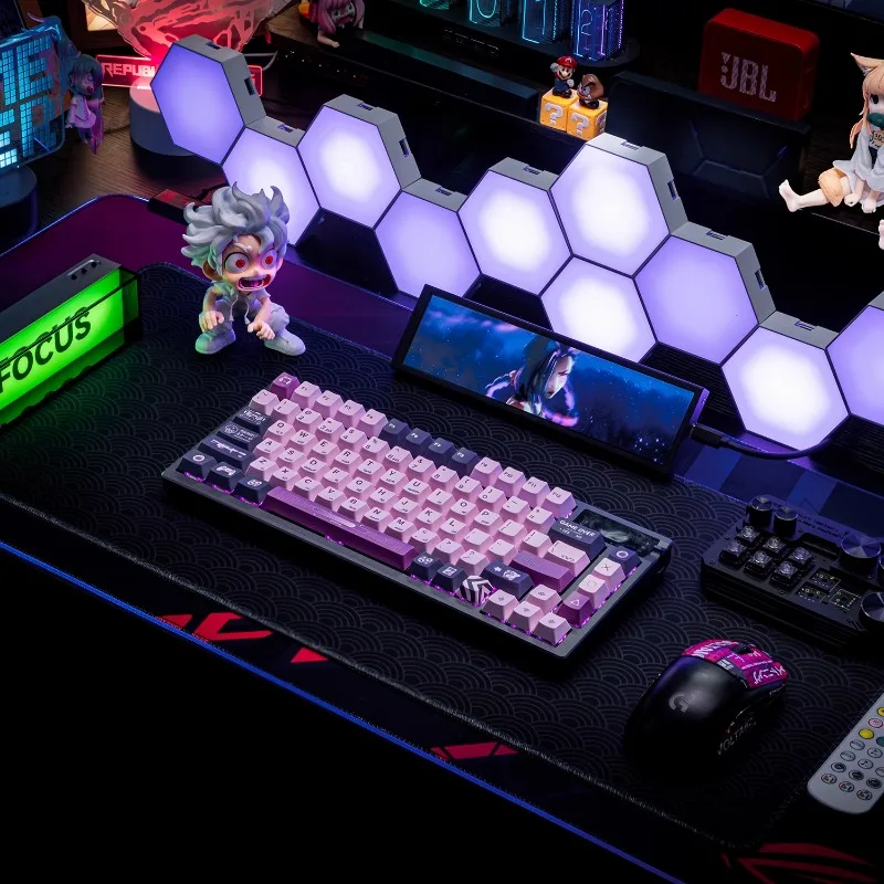 E-Sports Girl Theme Keycaps Set PBT Thermal Sublimation Keycaps for Mechanical Keyboard Accessories Cherry Profile Keyboard Caps
